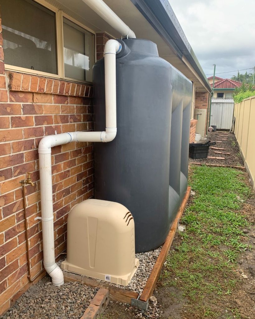 Choosing the Right Rainwater Tank Size for Queensland Homes